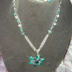 Necklace & Earring Set